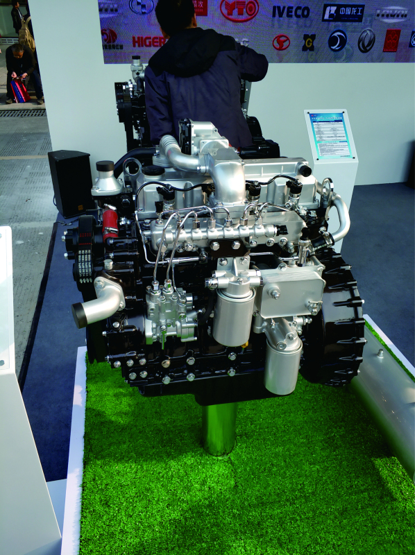 发动机模型-YCA05220-T400柴油发动机模型